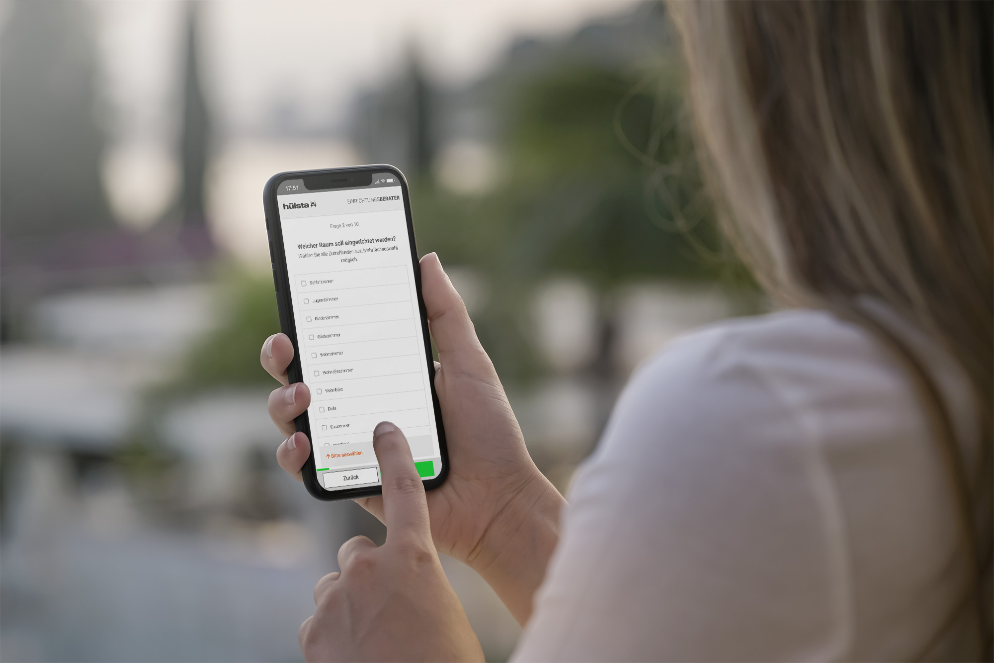 iphone_mockup_huelksta
